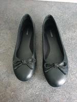NEUE Ballerina Gr.40 Schwarz Glitzerschleifen Bayern - Regensburg Vorschau