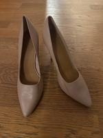 Esprit Pumps Stuttgart - Stuttgart-West Vorschau