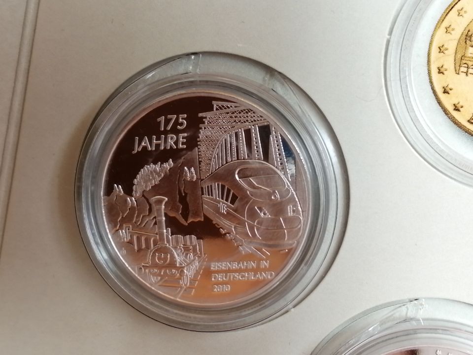 Gedenkmünzen 2010 , ( zu 10 Euro Gedenk ) im Schuber in Rahden