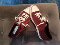 Calvin Klein Schuhe Größe 43 Sneaker Turnschuhe Chucks Nordrhein-Westfalen - Lüdenscheid Vorschau