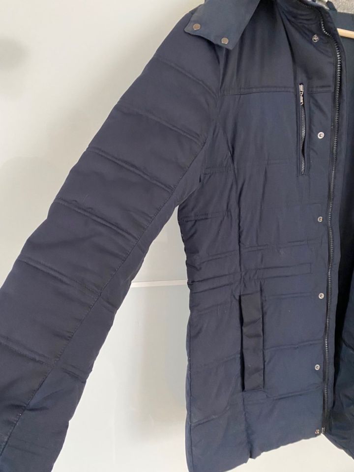 Emporio Armani EA7 Jacke in Haan