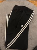 Adidas Originals - Jogginghose aus Satin Schwarz mit weiten schni Thüringen - Gotha Vorschau