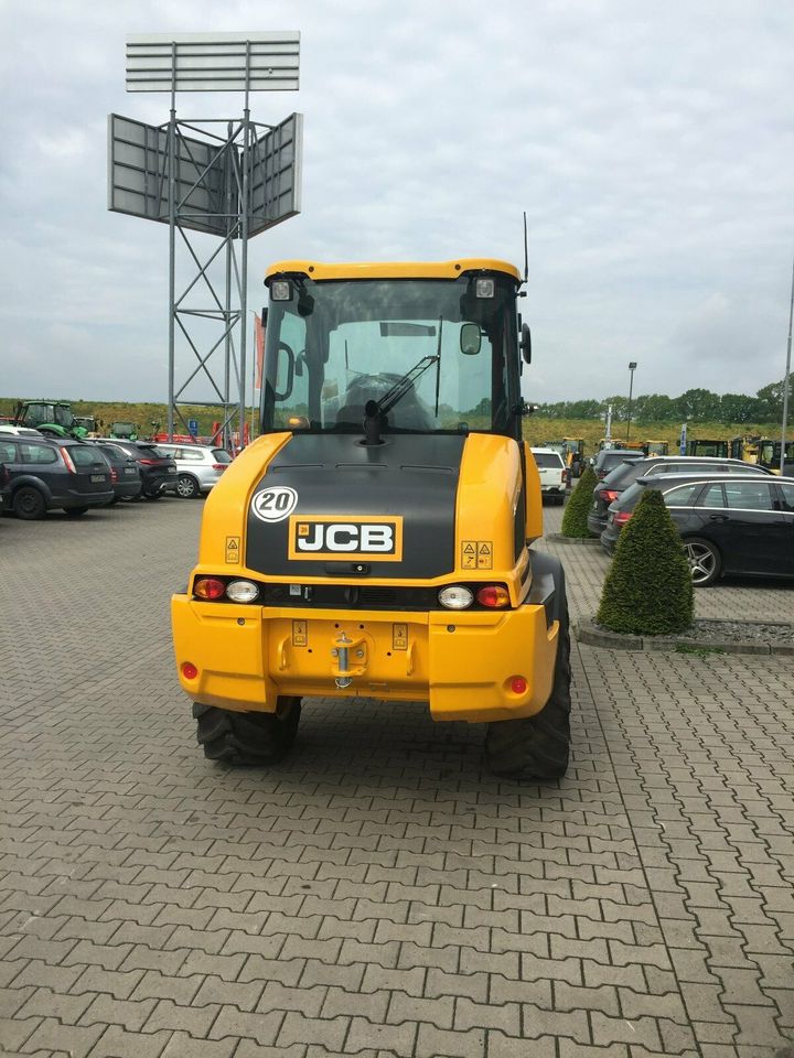 JCB 409 Radlader 20km/h in Bakum