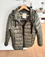 Esprit Steppjacke Gr.38 M Jacke Niedersachsen - Vechelde Vorschau