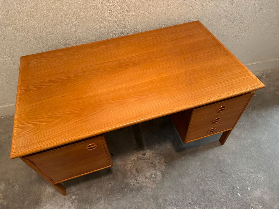 @ DANISH MID CENTURY SCHREIBTISCH ARNE VODDER GV MOBLER 60er in Berlin