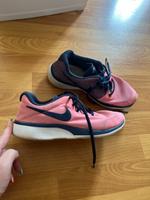 Schuhe von Nike gr.37, neuwertig Bayern - Neu Ulm Vorschau