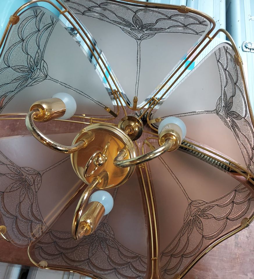 Pendelleuchte / Esszimmer Lampe - Glas / mit Höhenverstellung in Velden