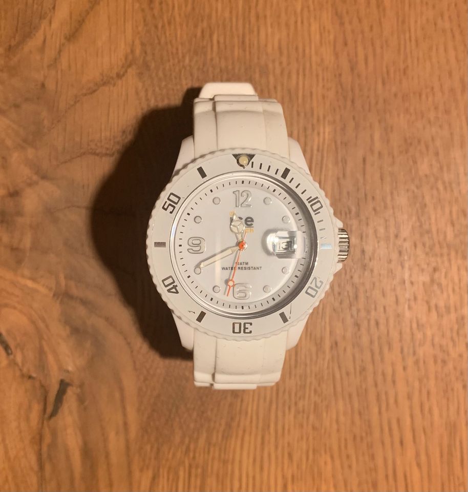 Ice watch hotsell 3atm water resistant