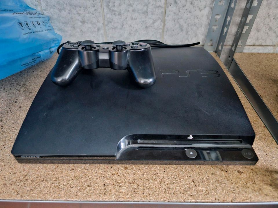 PlayStation 3 Slim in Schwarzenbek