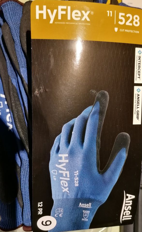 Restposten 12 Paar Handschuhe ANSELL HyFlex 11-528 Gr. 9 in Einhausen (Thüringen)