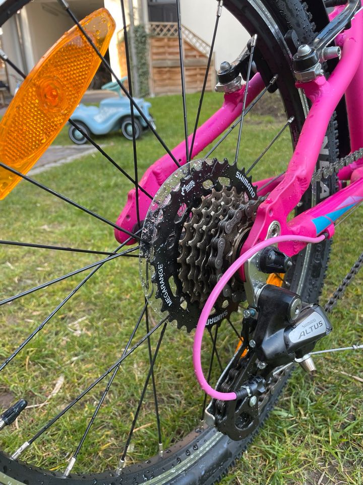Mountainbike, Trekkingrad, 20 Zoll, pink, schwarz, Mérida BOC! in Hannover