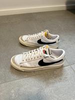 NIKE BLAZER Sneaker 77 Vintage Gr. 38,5 / Unisex Schuhe Saarland - Schwalbach Vorschau