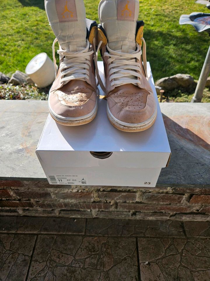 Nike Jordan air 1Mid se in Mering