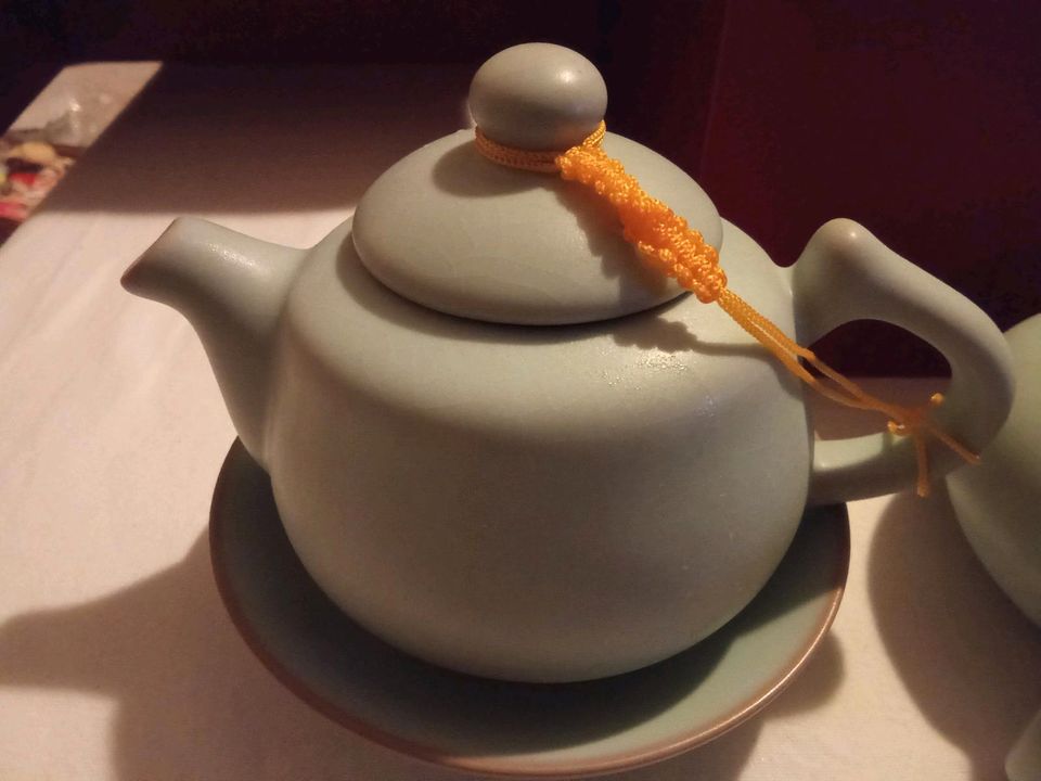 China Tee-Service in Geschenkbox in Hamburg