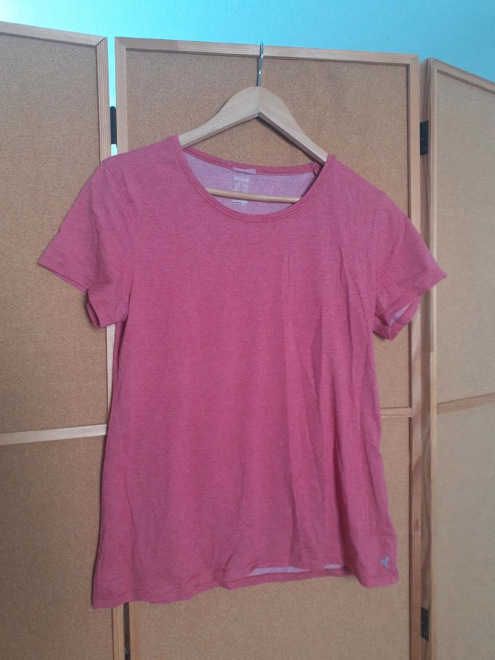 Shirt rosa Größe M / 38 von decathlon in Freiburg im Breisgau