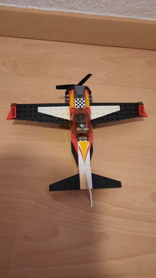 LEGO 60019 Stuntflugzeug und Flughafentechnik in Kamp-Lintfort