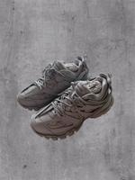 Balenciaga track 46 grau Bayern - Bamberg Vorschau