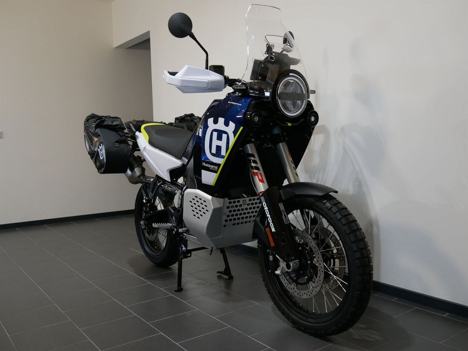 Husqvarna Norden 901 Expedition Extrem / 890 Rally / WP in Neumarkt i.d.OPf.