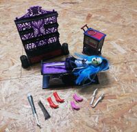 Monster High Set Sammlung Puppe create Frankie Möbel Mattel 2012 Niedersachsen - Visselhövede Vorschau