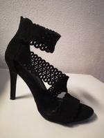 Schuhe Sandaletten Sommerschuhe Absatz Gr 37 schwarz Bayern - Lalling Vorschau