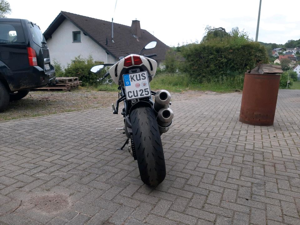 Ducati Streetfighter 1098 in Ohmbach Pfalz