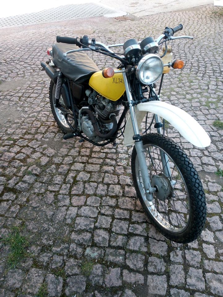 Honda XL 125 Enduro Oldtimer Motocross twin schok in Zickeritz