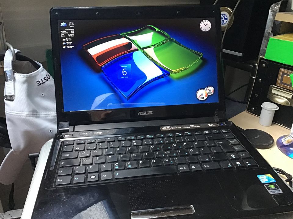 Asus Laptop in Kleve
