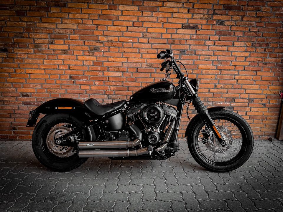 harley Davidson Softail Street Bob erst 550 kmwie neu erste hand in Hamburg