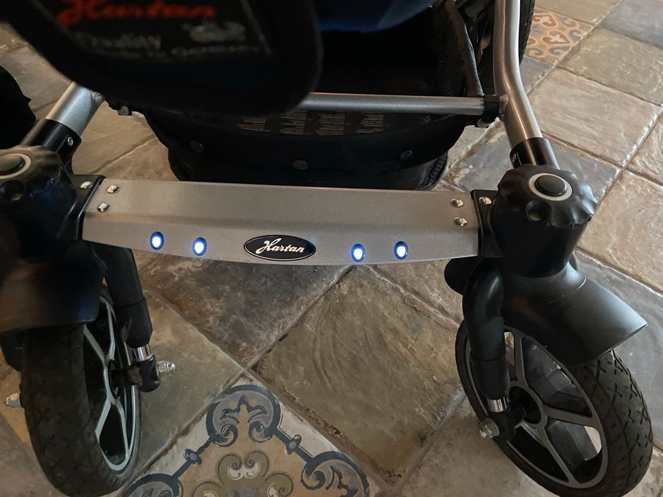 Hartan Kinderwagen Topline S mit LED Beleuchtung in Banteln