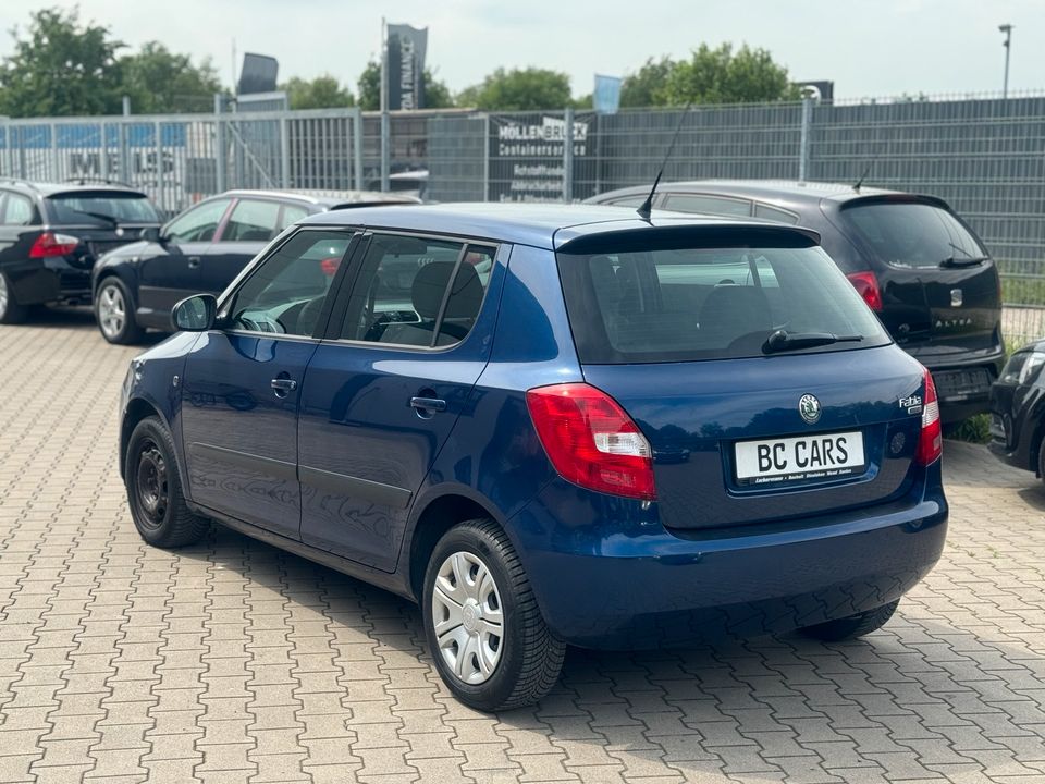 SKODA*FABIA*1.2*BENZIN*TÜV|NEU*STEUERKETTE|NEU*BREMSEN|NEU*KLIMA* in Wesel