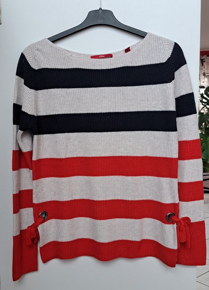 S.Oliver extravaganter Pullover Gr. 38, beige-rot-blau gestreift in Horbach