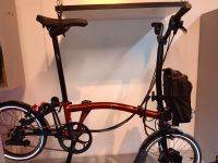 BROMPTON ELECTRIC  C-Line FALTRAD  6-Gang  FLAME LACQUER - NEU Freiburg im Breisgau - Wiehre Vorschau