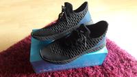 Sneaker schwarz/blau mit Fila Fußbett in Gr.44 (Top!) Nordrhein-Westfalen - Werl Vorschau