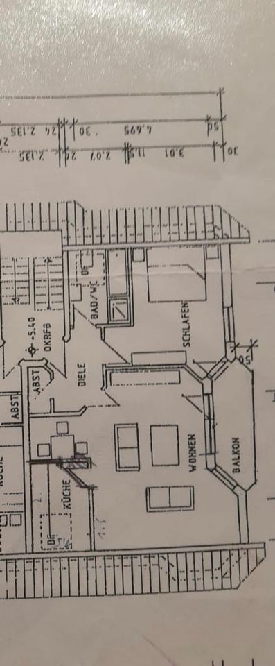 Helle, modernisierte 2-Zi-Wohnung, Balkon und EBK in Nußloch in Nußloch