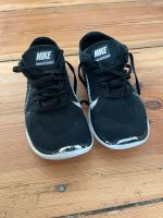 Nike Free 4.0 Flyknit Gr 42 Mecklenburg-Strelitz - Landkreis - Neustrelitz Vorschau