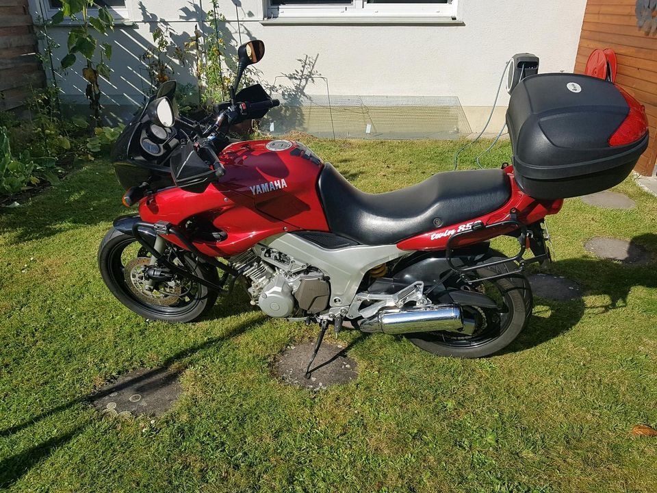 Yamaha TDM 850 4TX rot in Bielefeld