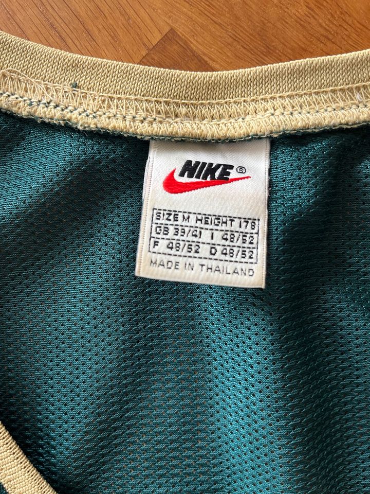 Nike Basketball Shirt Vintage Selten in Dresden