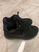 Nike Air Max Sneaker schwarz Sportschuh 38,5 Baden-Württemberg - Bad Schönborn Vorschau