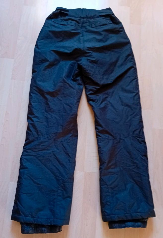 Skihose 158 164 schwarz 5 Taschen ♥️ ohne Mängel 19 € in Waal