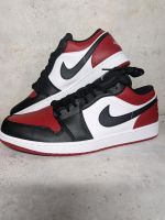 Air Jordan 1 Low Bred Toe schwarz EU 46 - US 12 (553558 612) Brandenburg - Eggersdorf Vorschau