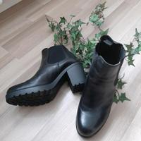 Stiefelette von s.Oliver Gr.39 Niedersachsen - Lüchow Vorschau