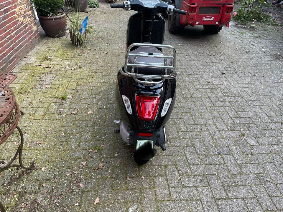 Vespa Roller in Varel