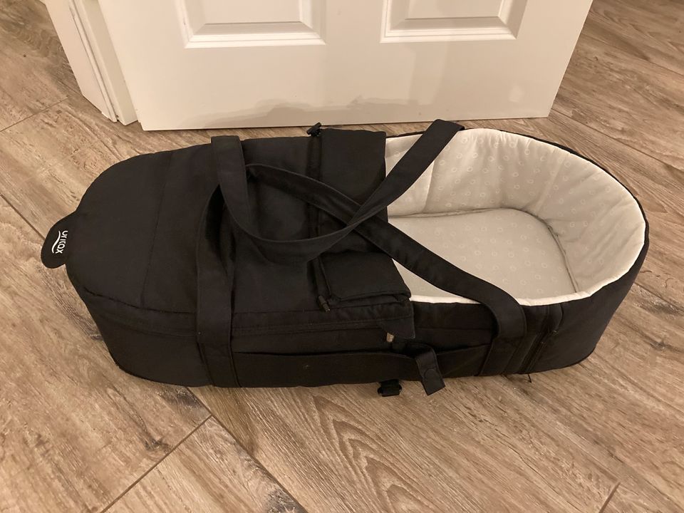 Britax Römer Softtragetasche/Babywanne schwarz in Niedersachsen - Gehrde |  Kinderwagen gebraucht kaufen | eBay Kleinanzeigen ist jetzt Kleinanzeigen