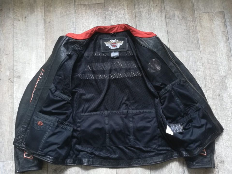 seltene originale Harley Lederjacke in Wiesa