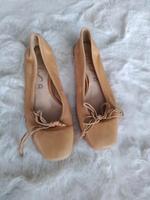 Unisa Ballerinas Leder beige West - Nied Vorschau