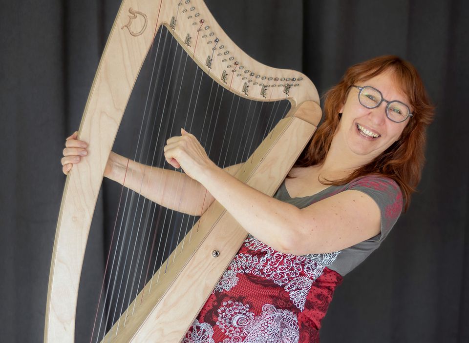 Harfenunterricht Keltische Harfe/ Hakenharfe/ Volksharfe in Monheim