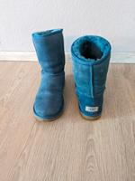UGG ~ Ugg ~ Stiefel ~ Boots ~ Schneeschuhe ~ Schuhe ~ Gr. 40 Nordrhein-Westfalen - Oerlinghausen Vorschau