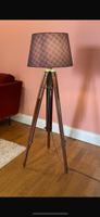 Stativlampe Stehlampe Lampe auf Stativ Nürnberg (Mittelfr) - Mitte Vorschau