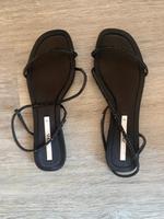 Sandalen elegant schwarz zara 39 Lindenthal - Köln Lövenich Vorschau