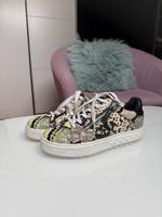 Guess Damen Sneakers München - Laim Vorschau